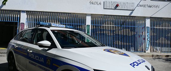 Dojave o bombama u Splitu