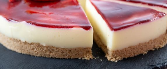 Cheesecake s jagodama