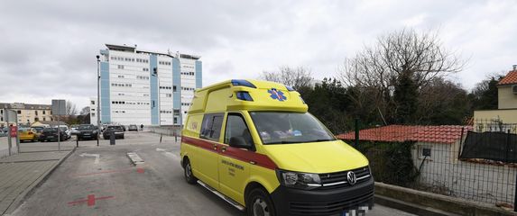 Hitna pomoć, ilustracija