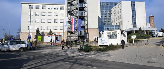 Zgrada KBC-a Rebro