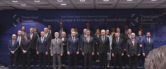 Summit Inicijative triju mora