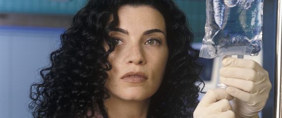 Julianna Margulies - 14