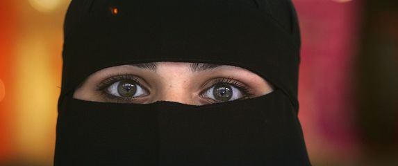 Žena s nikabom, arhivska fotografija (Foto: Getty)