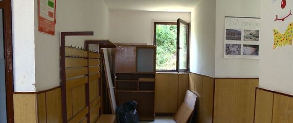 OŠ Cavtat, raspadnuta škola u bogatoj općini (Foto: Dnevnik.hr) - 2