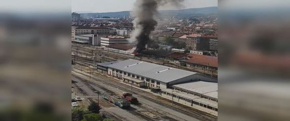 Požar na Glavnom kolodvoru u Zagrebu (Foto: Dnevnik.hr)