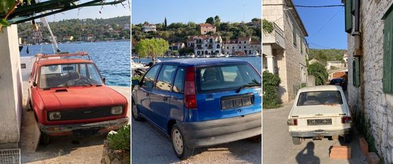 Napušteni auti na otoku Drvenik Veli - 6