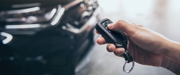 Elektroničko zaključavanje automobila, ilustracija