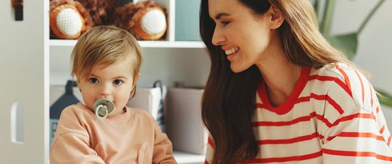 Anita Dujić Broadfoot s kćerkom Ellom