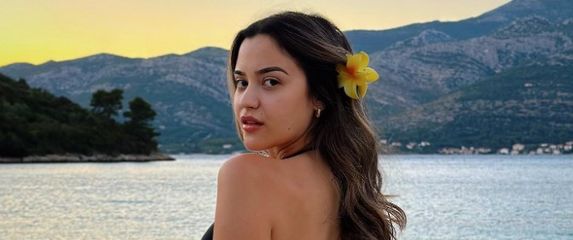 Antonia Dora Pleško - 2