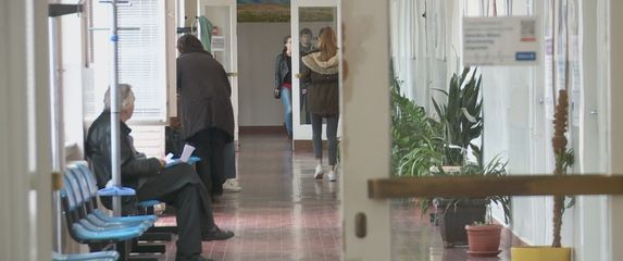 Rastu napokon naknade