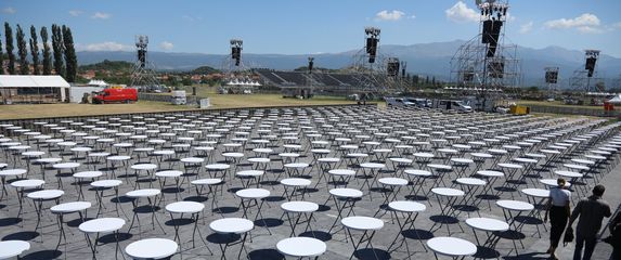 Pripreme za koncert Thompsona u Sinju - 47