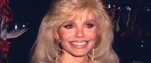 Loni Anderson - 10
