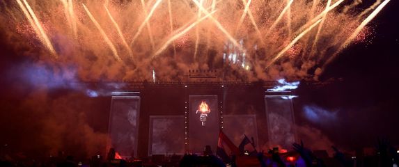 Thompson u Sinju - 6