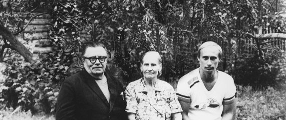 Volodka, Marusja i Vladimir Putin