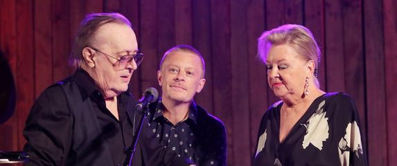 Gabi Novak, Arsen Dedić, Matija Dedić