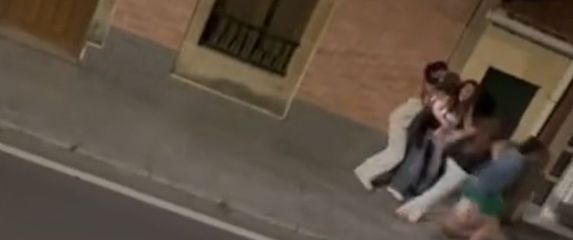 Prestrašene prolaznice