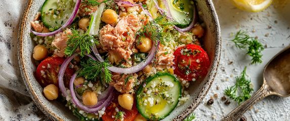 Salata od bulgura i tune