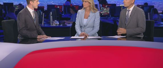 Nikola Vikić - Topić, meteorolog Dnevnika Nove TV i voditelji Dnevnika Nove TV