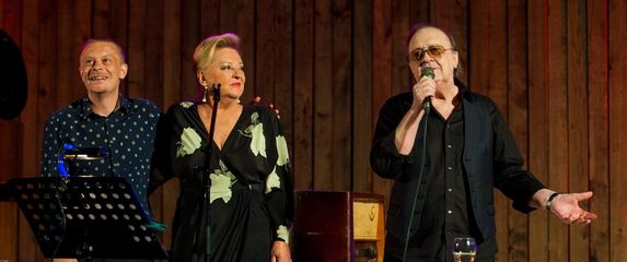 Gabi Novak, Arsen Dedić, Matija Dedić