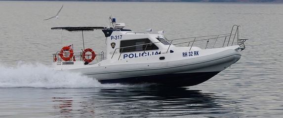 Pomorska policija, ilustracija