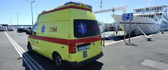 Hitna kod Zadarskog kanala