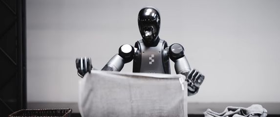 Robot Figure 02 posprema rublje