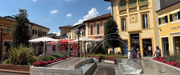 Serravalle Designer Outlet - 1