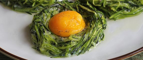 Gnijezda s pečenim jajima