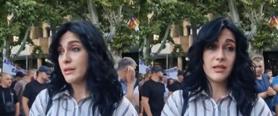 Vranjaka pri davanju izjave za medije