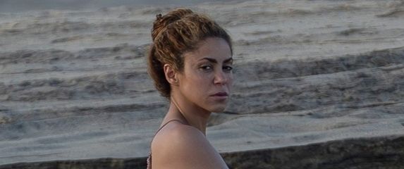 Shakira - 1