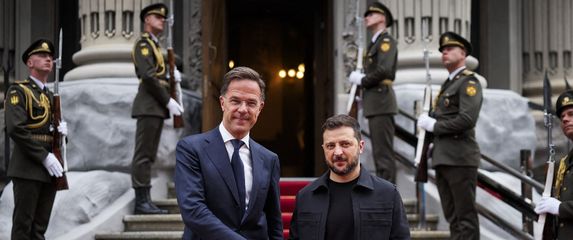 Mark Rutte i Volodimir Zelenski