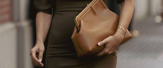 Suknje olovka kroja bit će hit jeseni