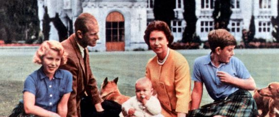 Kraljevska obitelj na pikniku