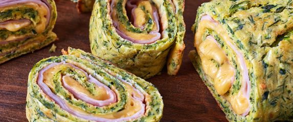 Rolada s tikvicama punjena šunkom i sirom