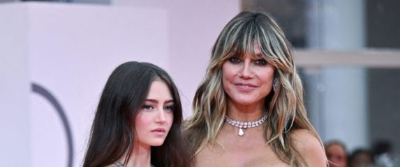Heidi Klum i kći Leni na otvaranju Venecijanskog filmskog festivala