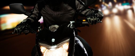 Motociklist, ilustracija