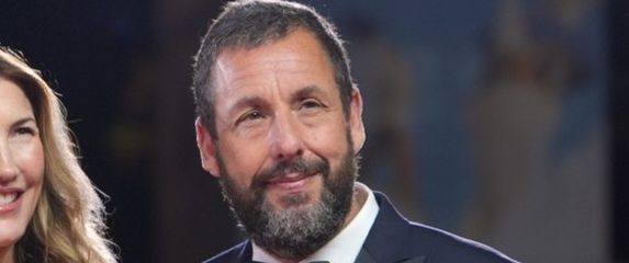 Adam Sandler s obitelji - 2