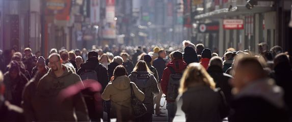 Ljudi na ulici, ilustracija