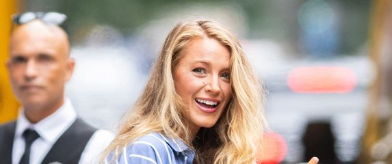 Blake Lively s torbom Birkin modne kuće Hermes u New Yorku - 4