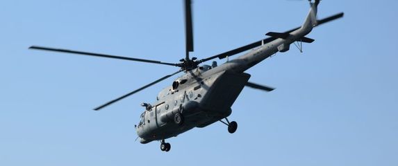 Vojni helikopter, ilustracija