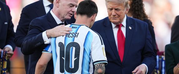 Messi i Infantino