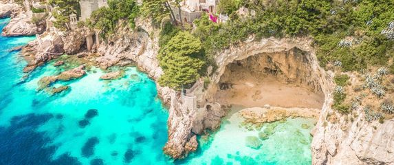 Betina špilja, Dubrovnik