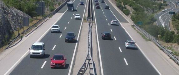 Pojačan promet na autocesti A1 kod čvora Rovanjska