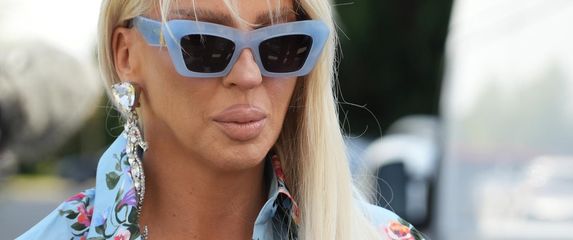 Jelena Karleuša - 1