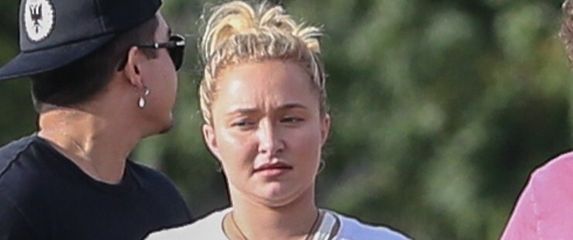 Hayden Panettiere - 3