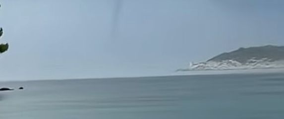 Pijavica kod Korčule