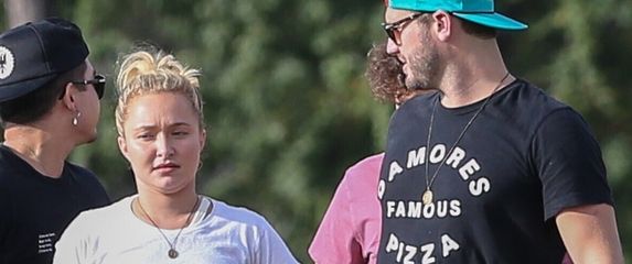 Hayden Panettiere - 1