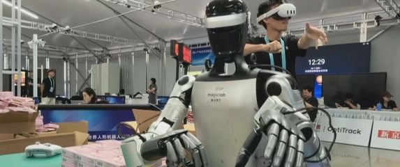 Humanoidni roboti - 1