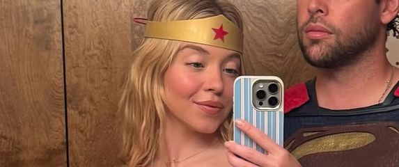 Sydney Sweeney - 1