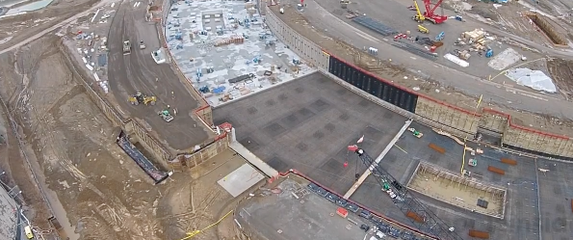 Pogledajte novi video izgradnje Appleovog kampusa snimljenog dronom